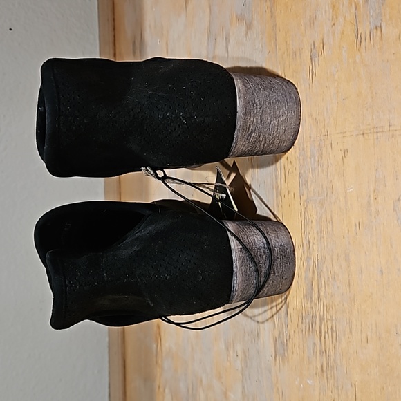 NWT Seven7 Soho Boot - Picture 5 of 6